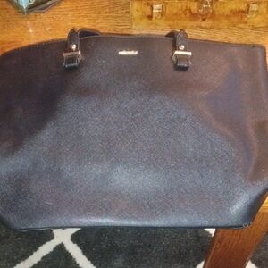 Elegant Black Women's Handbag